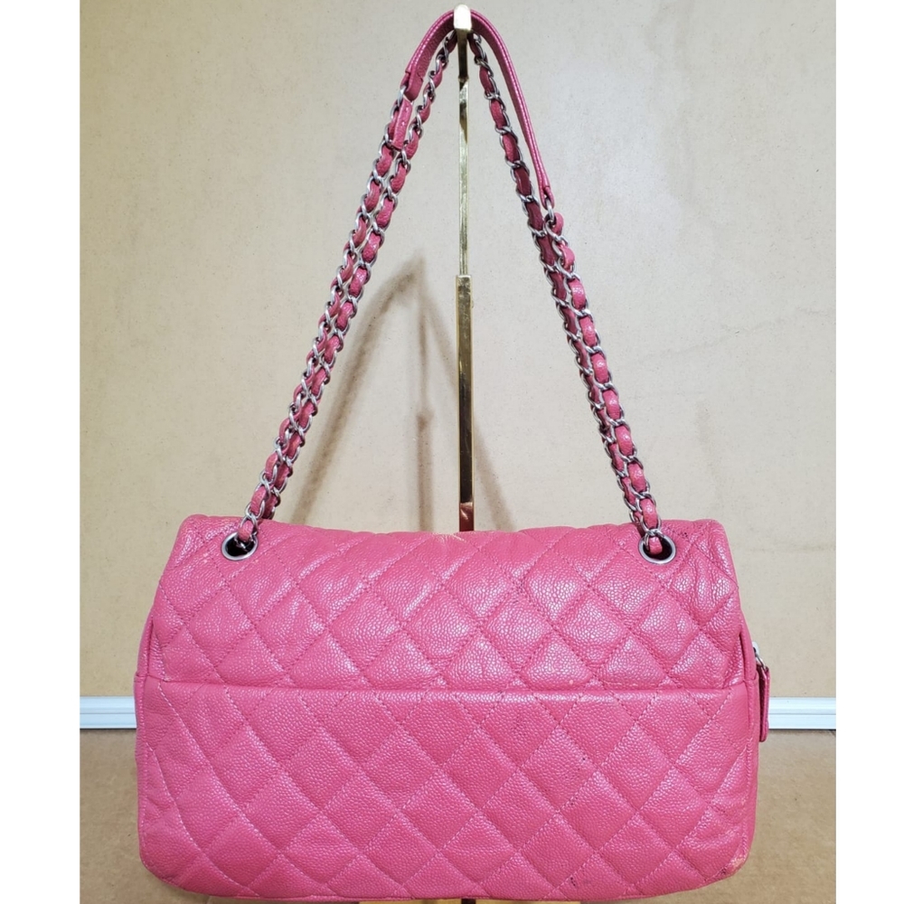 CHANEL Coral Pink Quilted Caviar Leather Easy Jumbo Flap Bag - Picture 2 of 16